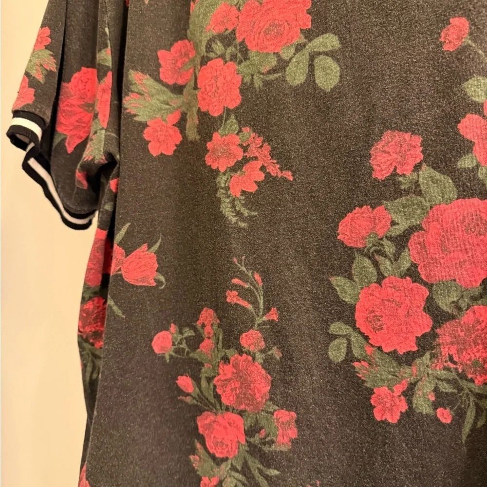Forever 21 Gray and Pink Floral Top